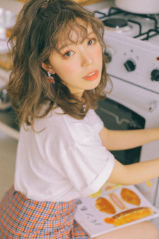 亚洲小格式